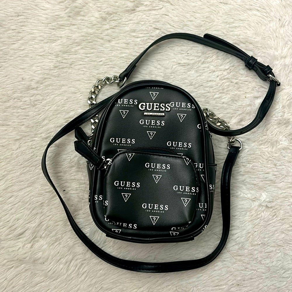 Guess crossbody